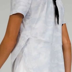 “LULULEMON” White Camo UV Run Tee